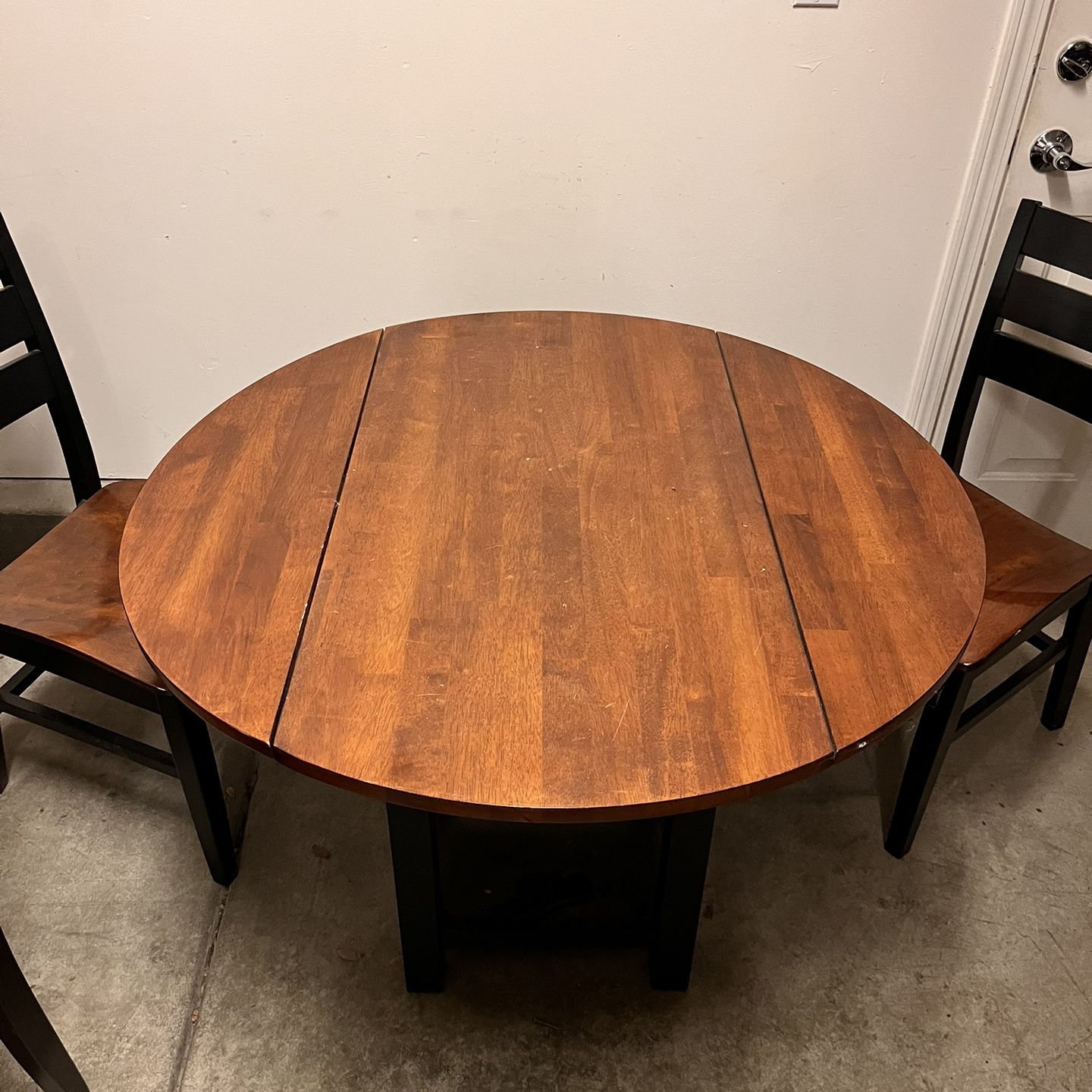 Dining Table & 2 Chair Set