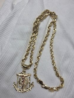 14k diamond cut rope chain and pendant
