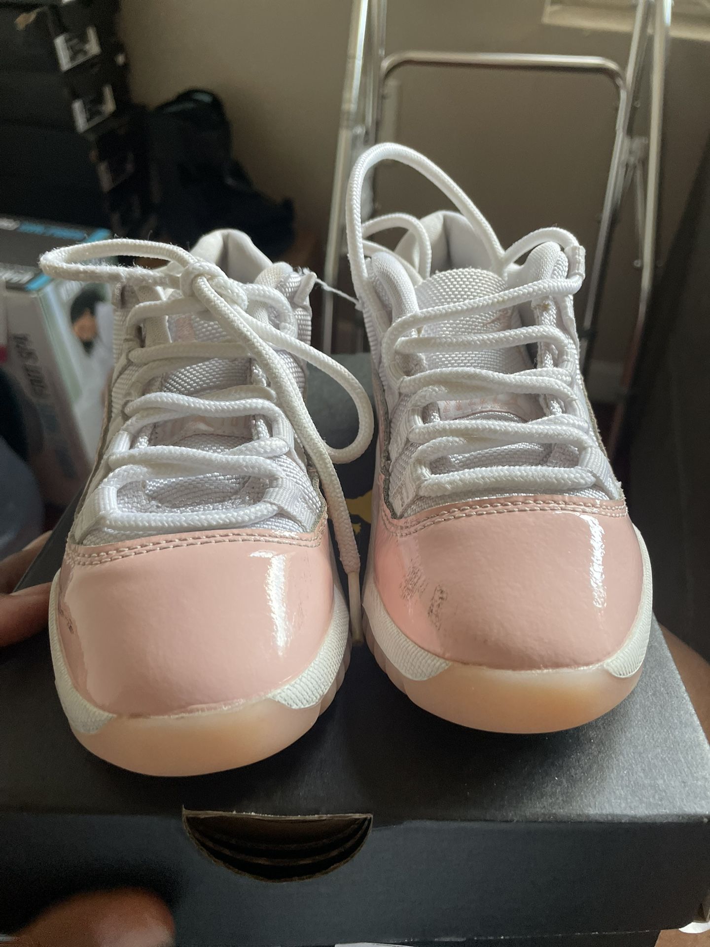 Jordan Retro 9 & Jordan Retro 11 Low