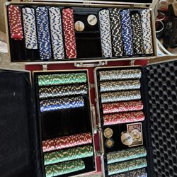 Gambling set. cases of poker chips