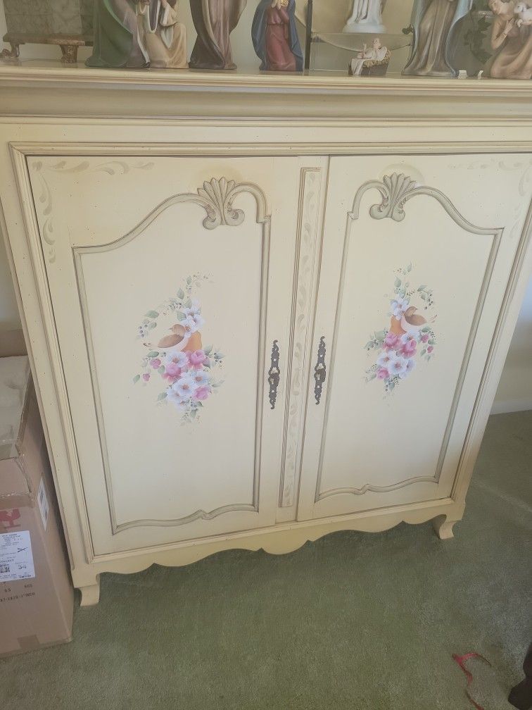 French Cabinet