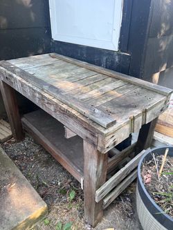Free potting table