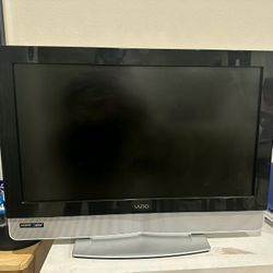 31" Vizio HDTV 