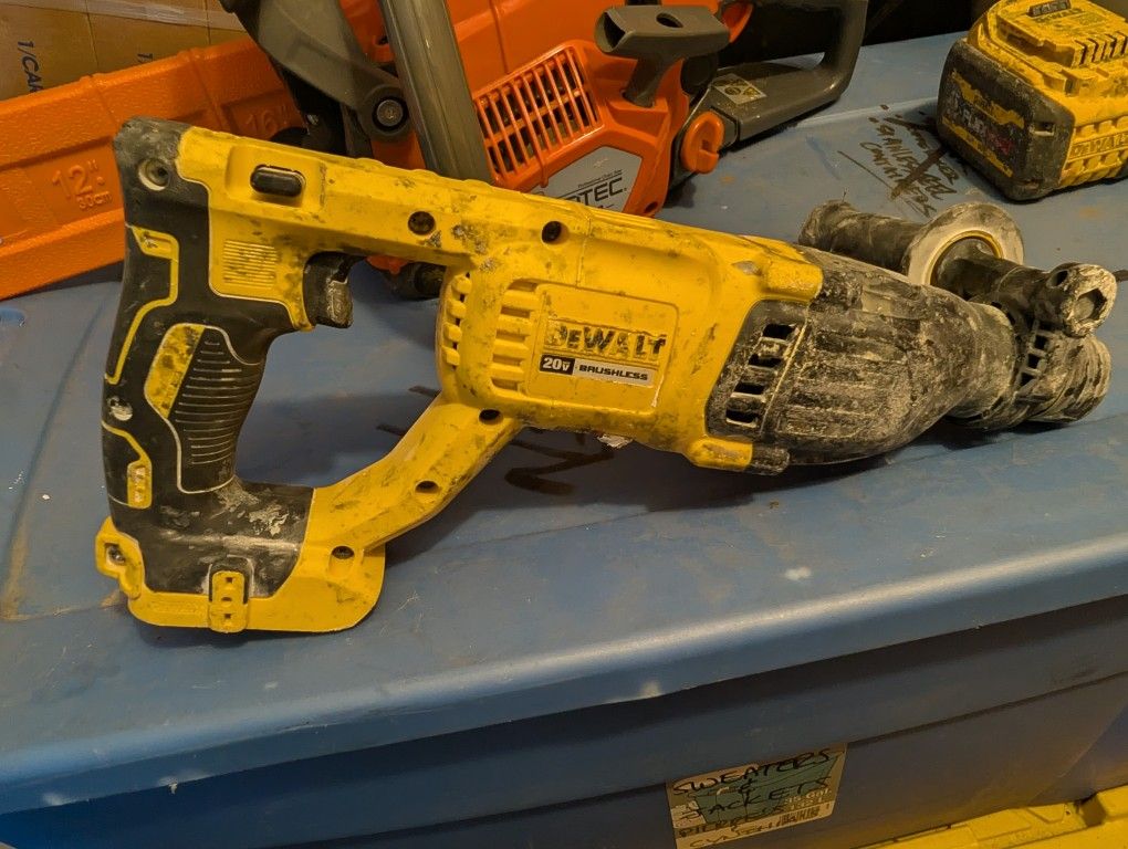DEWALT 20V MAX Rotary Hammer