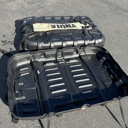 Thule travel hard case