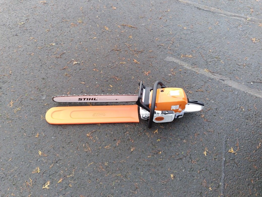 StihL MS 391 25in Bar Gas Powered Chainsaw