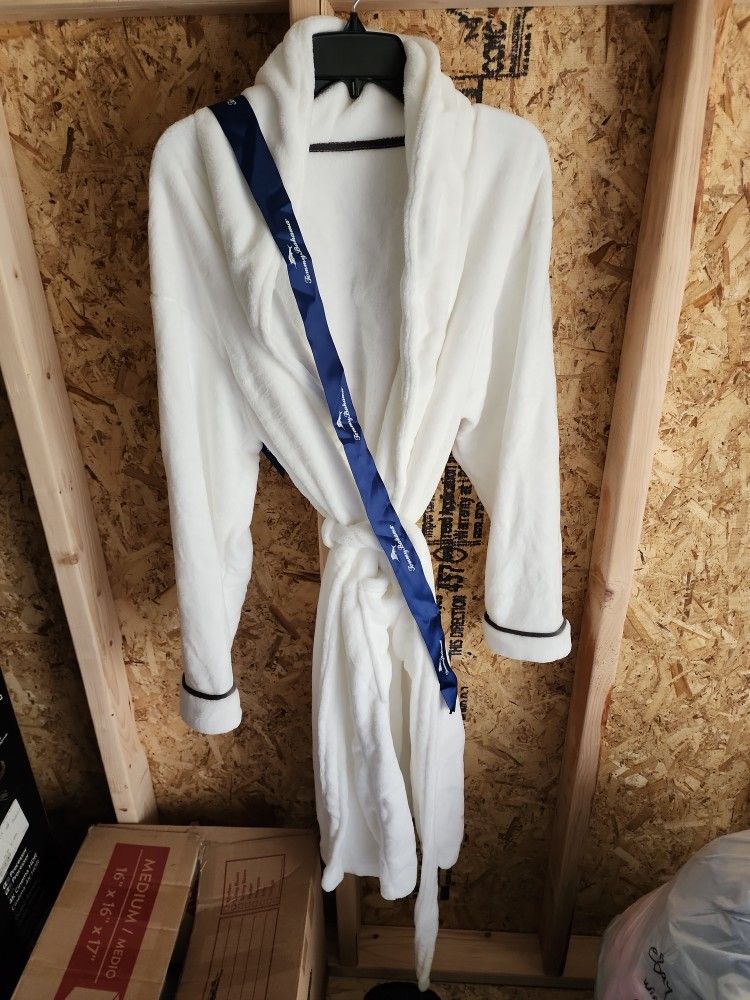 Tommy Bahama Adult Polyester Robe