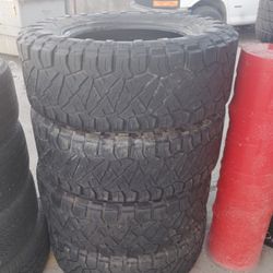 37 12.50 20 NITTO AT FULL SET