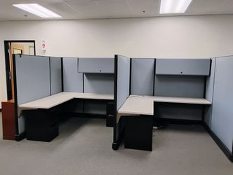 Office Cubicle Workstation - 8 Total With Desks, Drawers, And Overheads