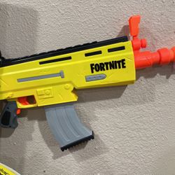 Nerf Gun
