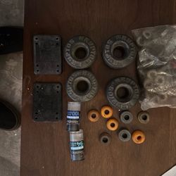 Various Skateboard Spare Parts Bushings Kingpins Bearings