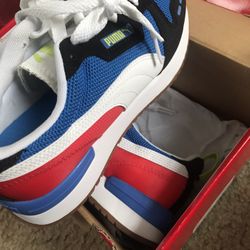 Puma’s Size 5 Youth 