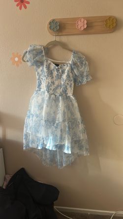 Girls dress size 7