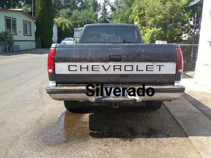 93' Chevy Silverado 2500 Truck