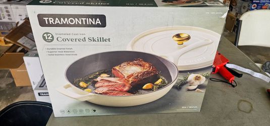 Tramontina 12-in enameled cast iron covered skillet