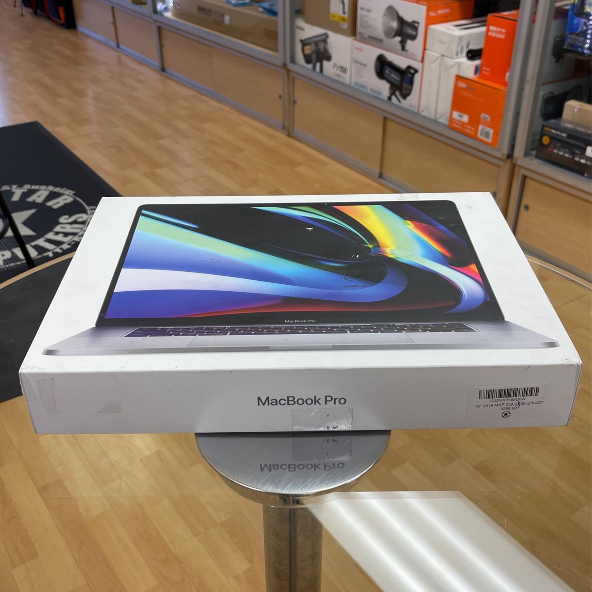 16”MacBook Pro i9 64gb Ram 2tb Ssd