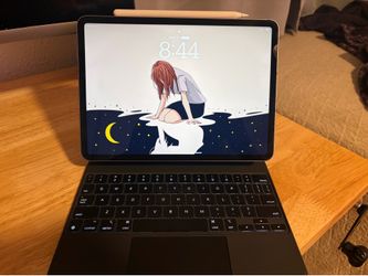 M2 iPad Pro 11” (4th Gen) Wifi + Cellular