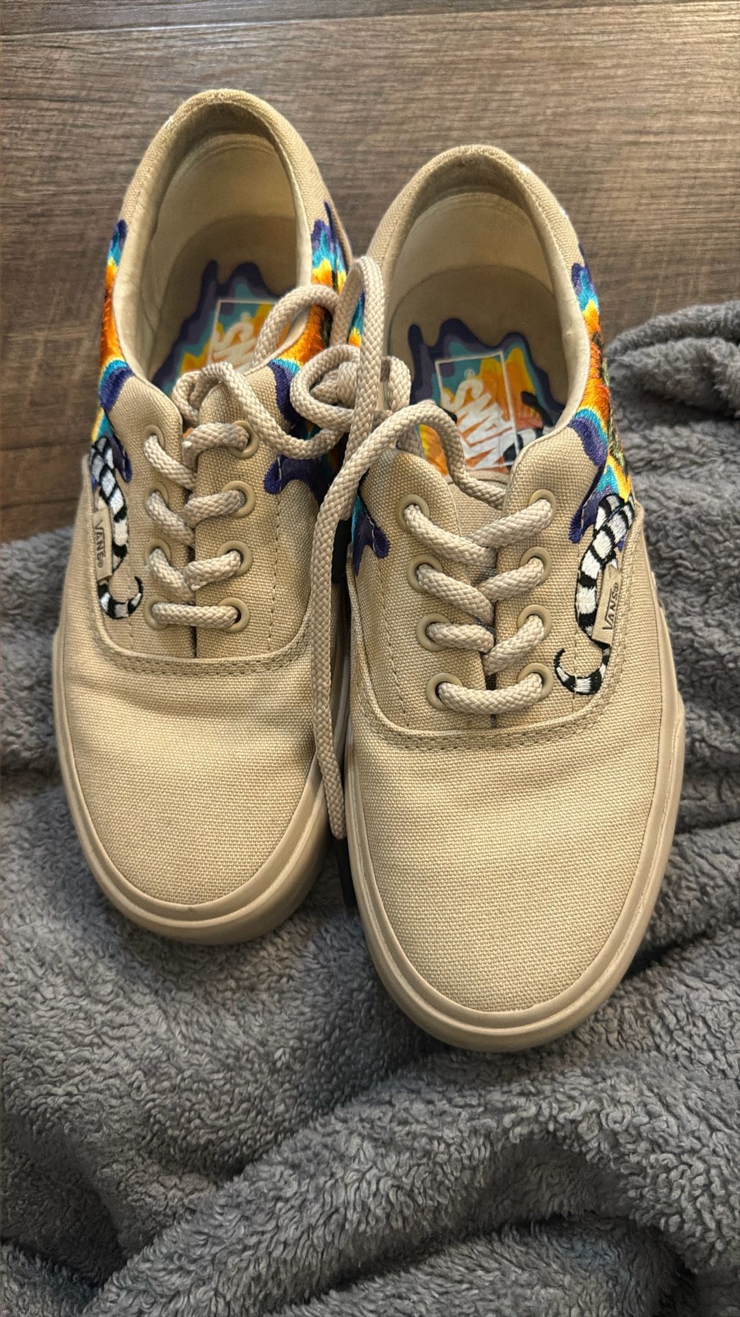 Vans 5.5 Embroidered Shoes