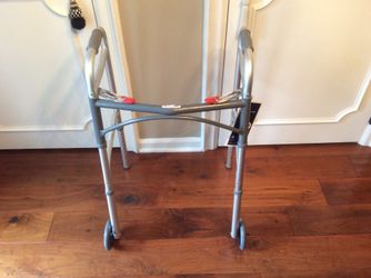 FOLDING WALKER, NEW WITH TAGS, DRIVE MEDICAL, 2 BUTTON OPENER/CLOSURE