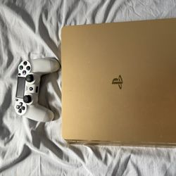 PS4 GOLD EDITION WORKS PERFECTLY