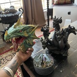 Dragon Statues 