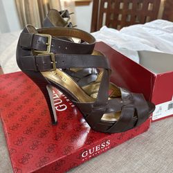 Women Guess Sandals