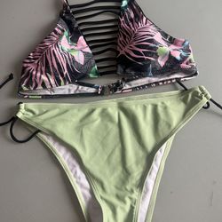 Bikini Blowout! Brand New, Size Large Set
