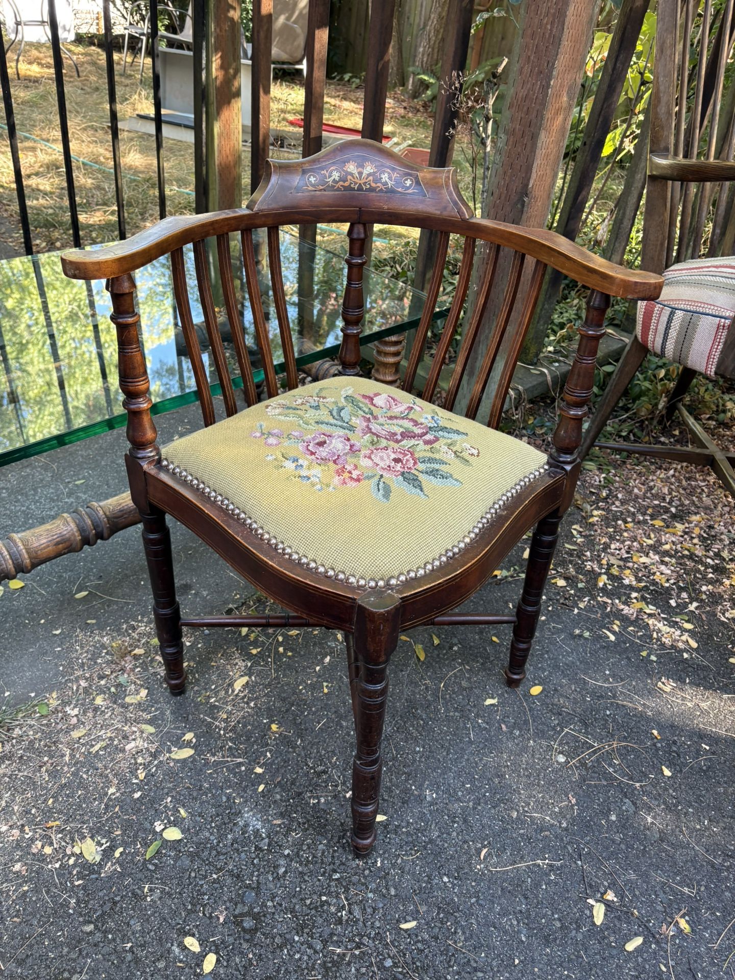 Antique Edwardoan Corner Chair