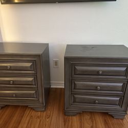 2 Side Tables For 200