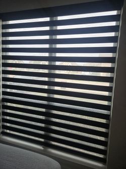Balck Windows Shade Curtian