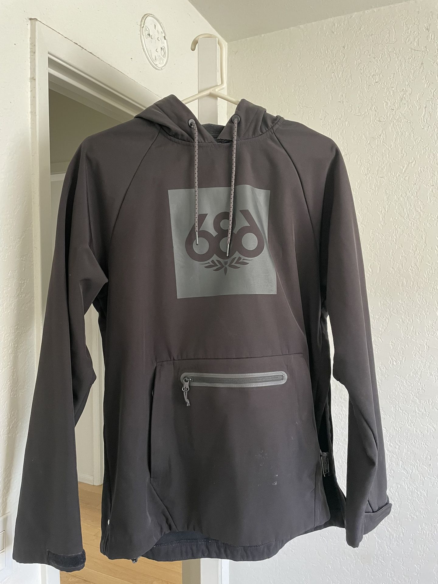 686 Waterproof Hoodie/jacket