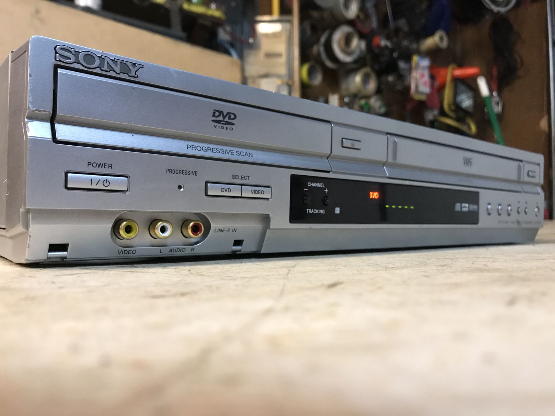 Sony DVD / VCR Combo Recorder w/Tuner