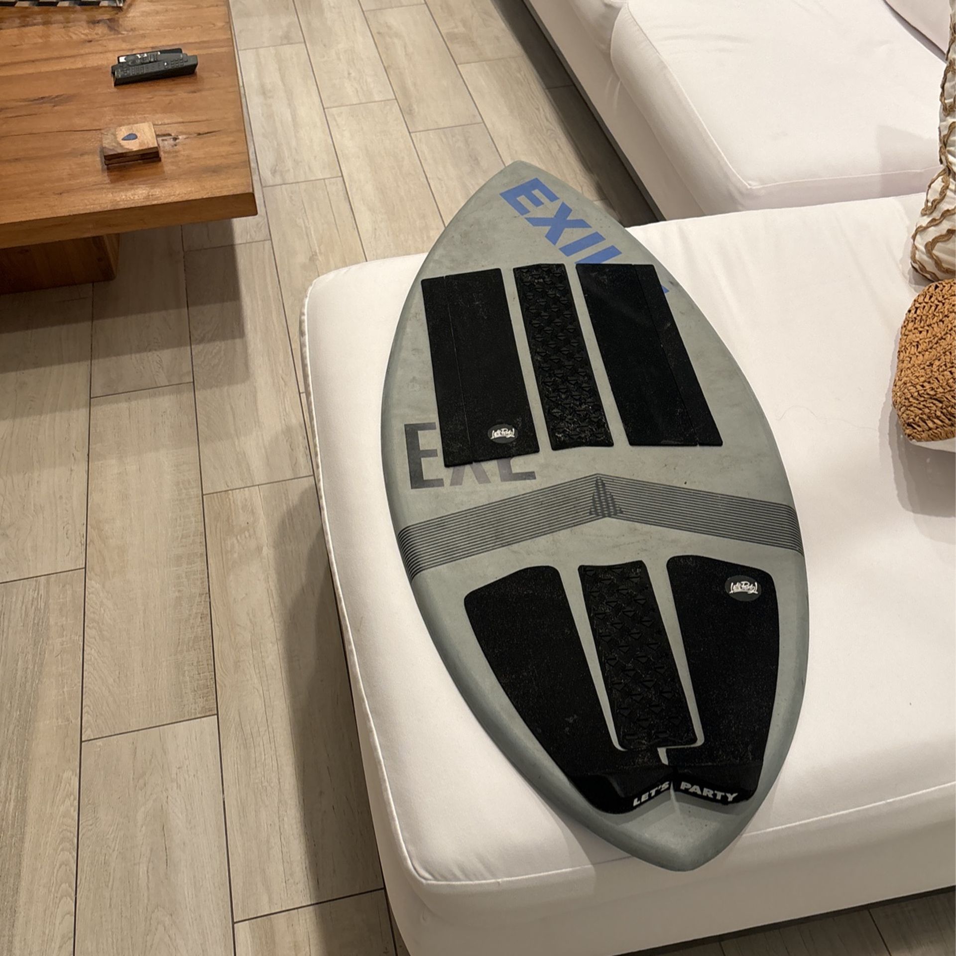 Exile Skimboard Ex2