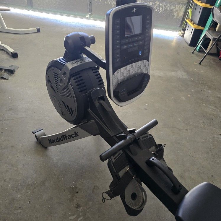 Nordic Track RW500 Rower