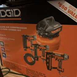 RIGID 6 Gal. Portable Electric Pancake Air Compressor 