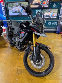 2025 Suzuki VStrom 800 DE