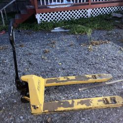 Pallet Jack No Need For It Works Perfectly Fine  $500 Or Best Offer Located In West Seneca Area 