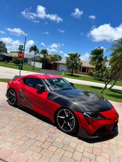 Seibon TSII-style carbon fiber hood
