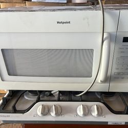 Hotpoint Microwave