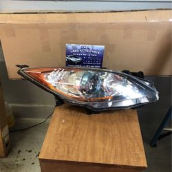 Headlight Mazda3