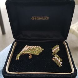 Vintage Gordon's Jewelers BROOCH / PIN + CLIP EARRINGS SET