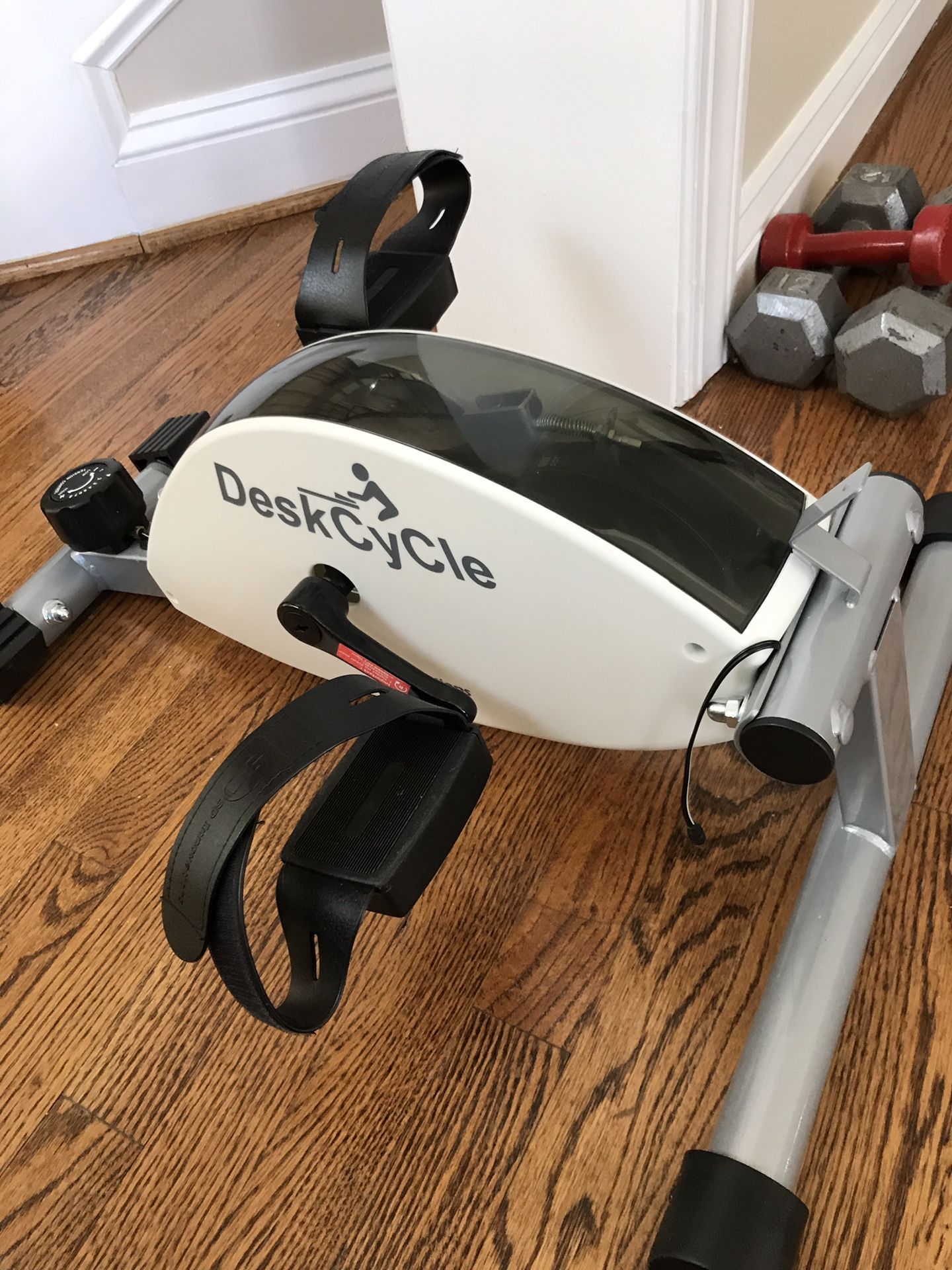 DeskCycle - Exercise bike for the workplace
