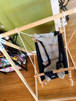 Baby swing