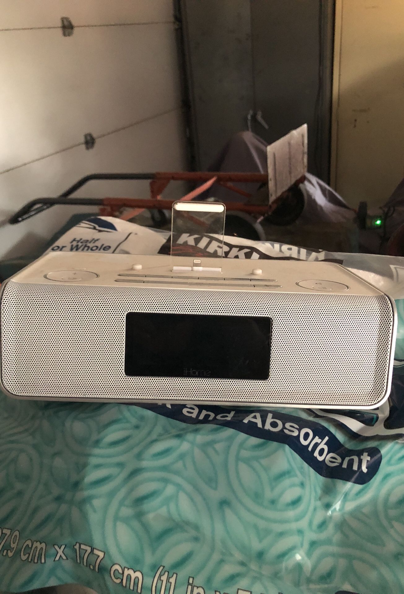 Iphone ihome stereo