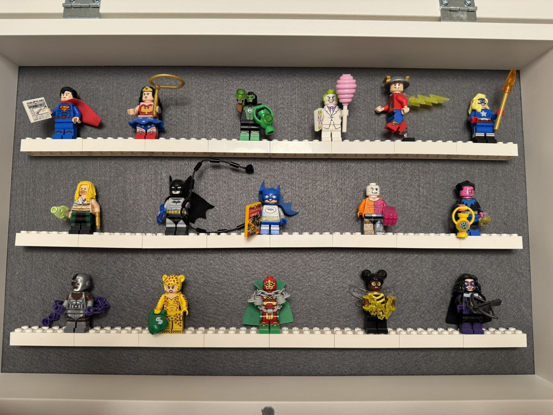 LEGO Minifigures DC Super Heroes Series