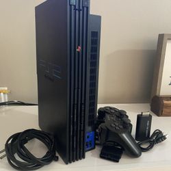 PS2 Fat 2TB loaded with 200+ games
