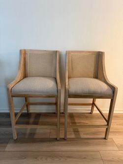 Courter stools