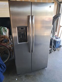 GE REFRIGERATOR CAN DELIVER