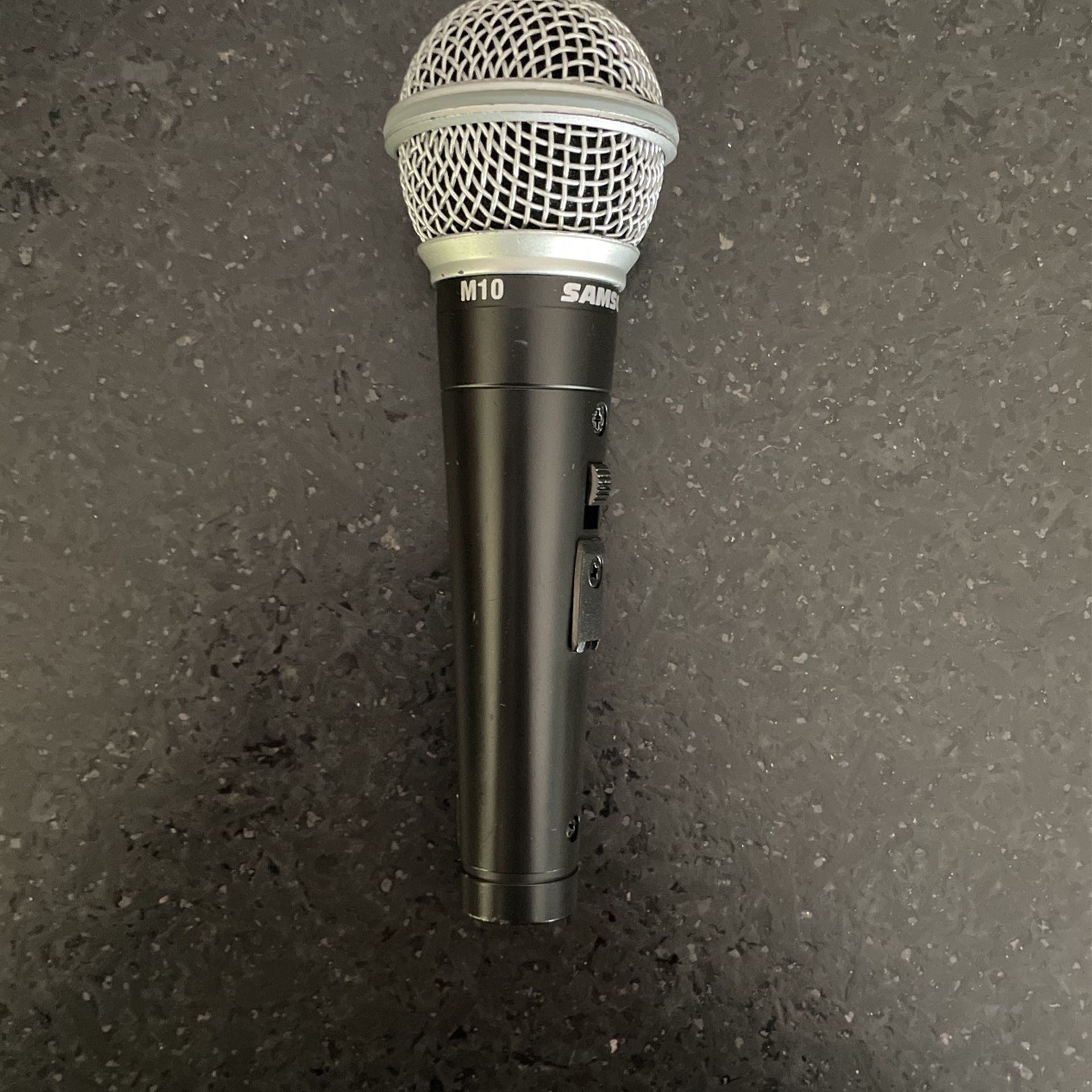 Samson Dynamic Microphone
