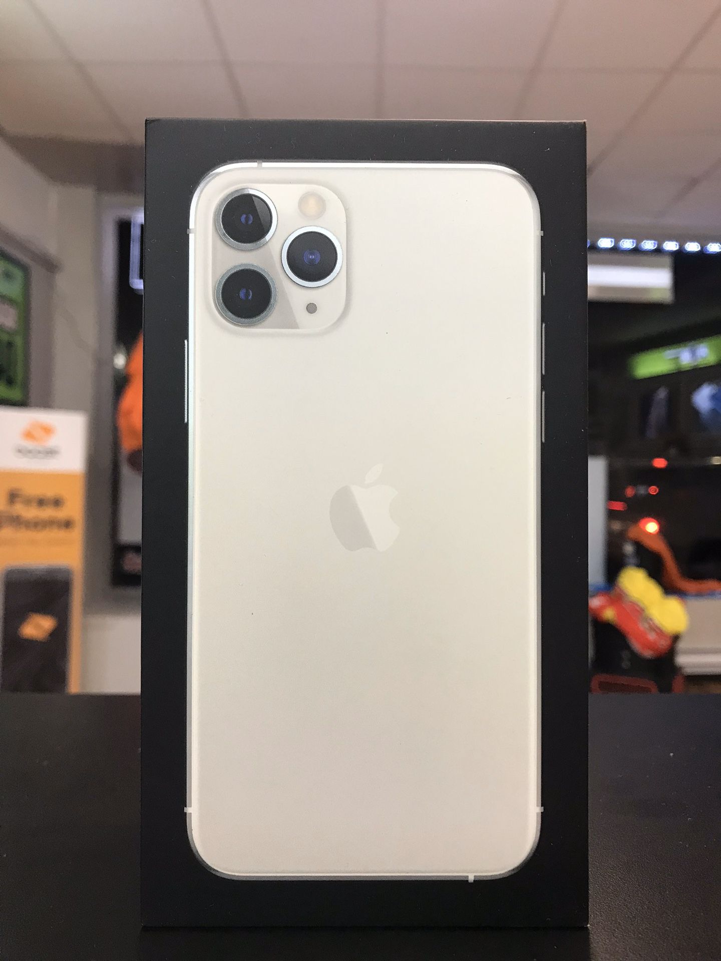 New Unlocked iPhone 11 Pro Max - Finance with only $50 down today!